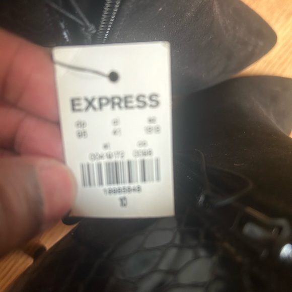 Express Booties - Picture 6 of 6